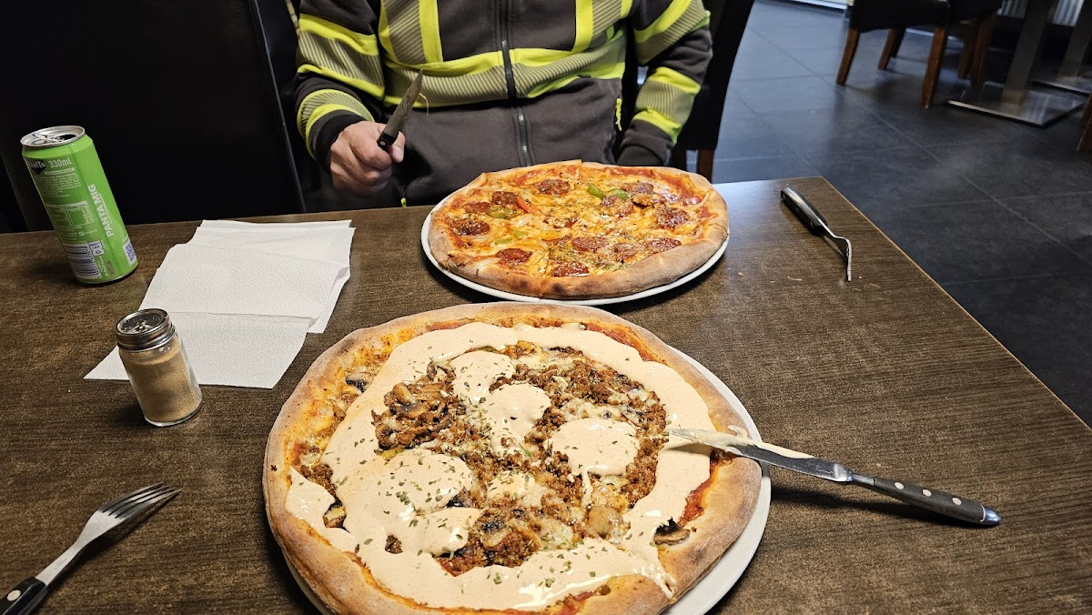 Viking Pizzeria Oskarshamn-5